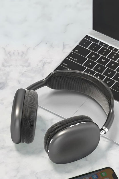 P9 Wireless Headphones + FREE NovaPods Lite